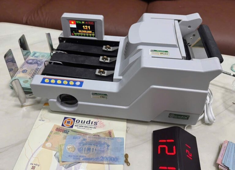 Máy đếm tiền kiểm tra tiền giả Oudis 9899NEW