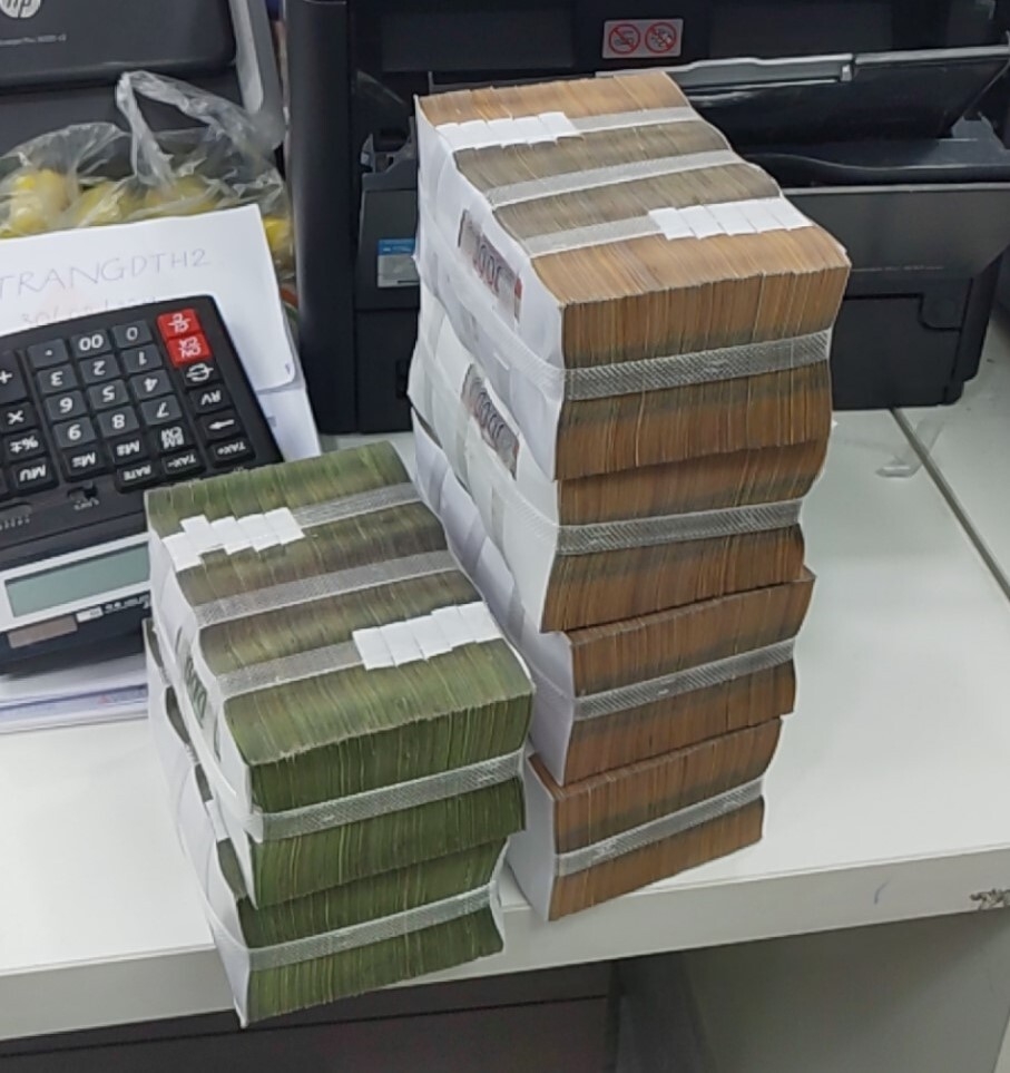 dây đai nhựa dùng cho máy bó tiền