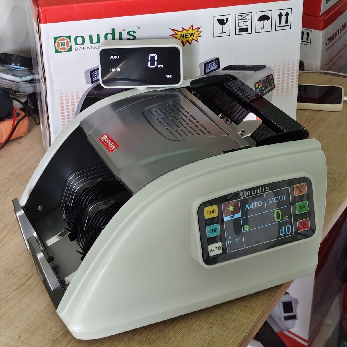 Máy đếm tiền Oudis 9191new  máy dùng pin