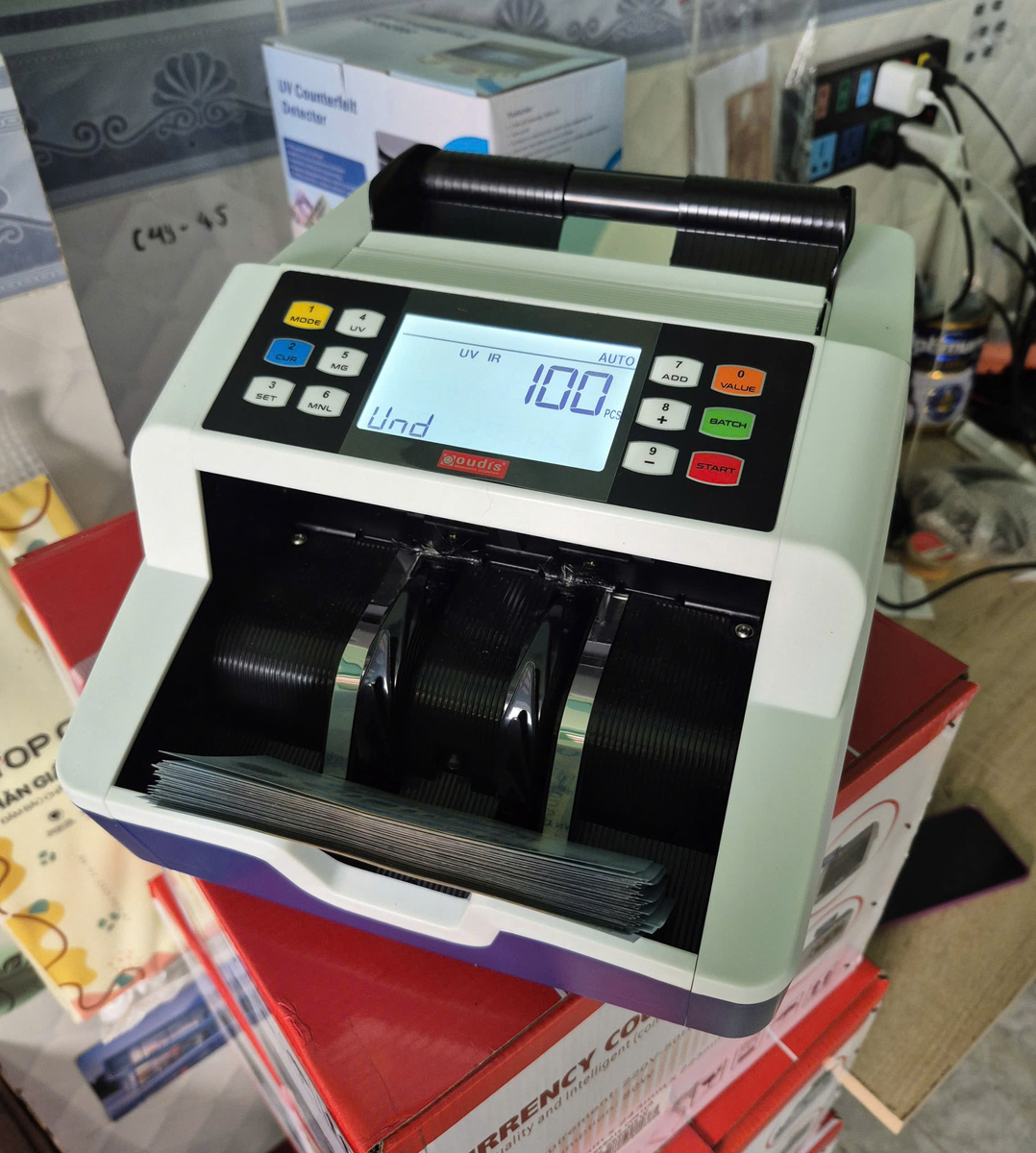Máy đếm tiền oudis 9200C