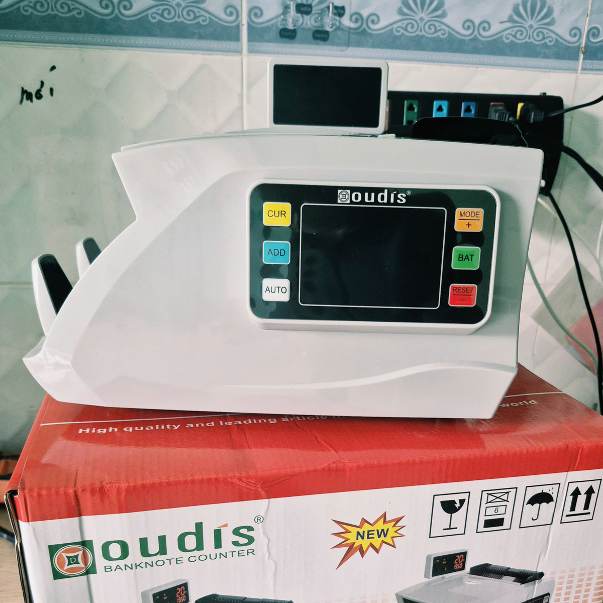 Máy đếm tiền Oudis 9900new